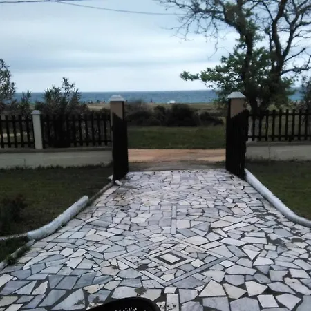 Rock Del Mare Tatil Evi *